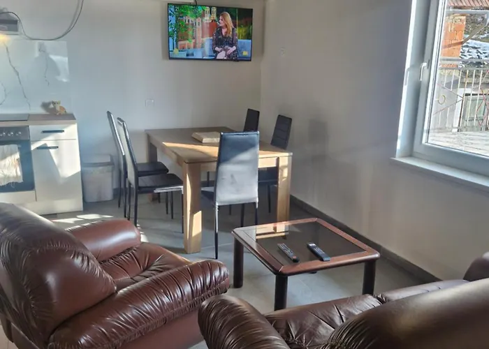 Mirna Zelena Dolina Sentilj